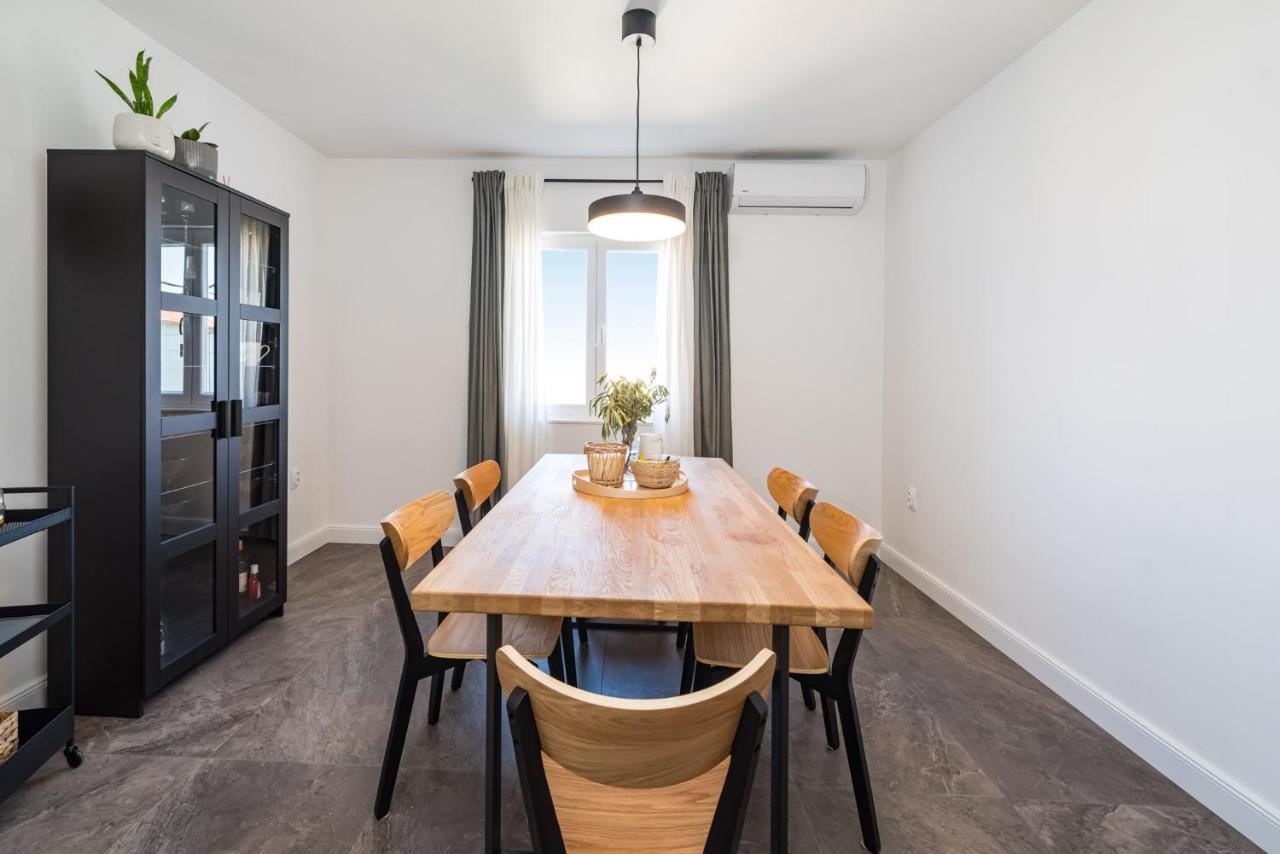 Apartment Mavi ซาดาร์ ภายนอก รูปภาพ