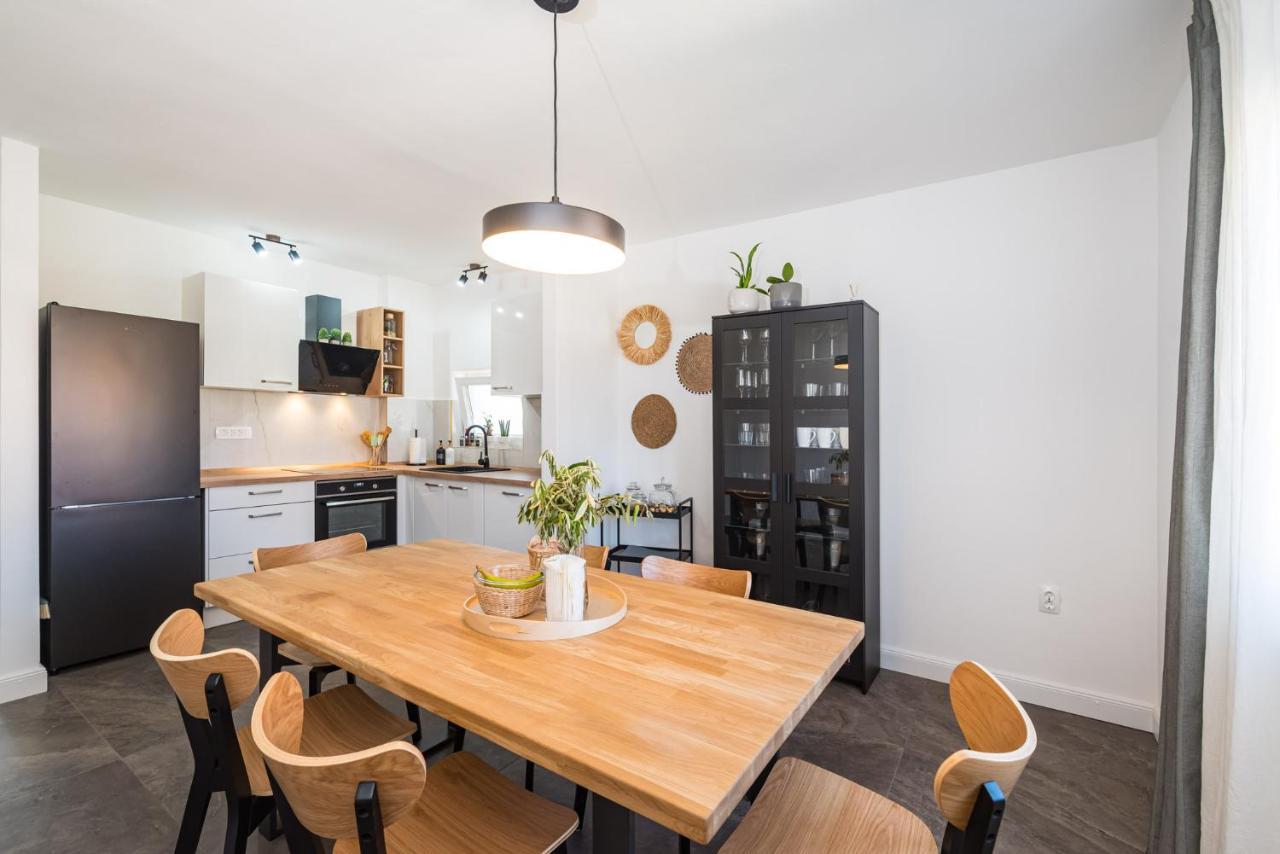 Apartment Mavi ซาดาร์ ภายนอก รูปภาพ